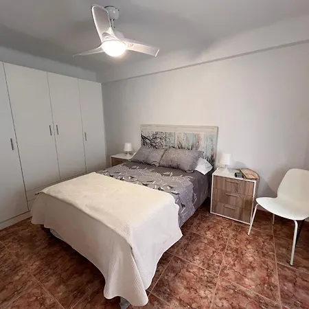 En El Centro De Apartamento Nerja