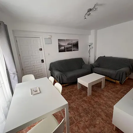 Apartment En El Centro De Nerja